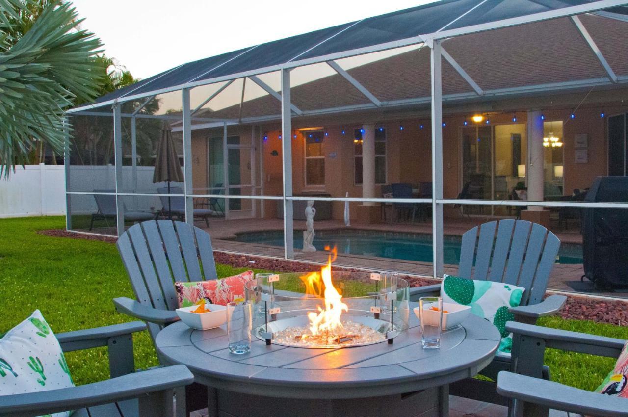 Villa Holiday Sunrise Cape Coral Exterior foto