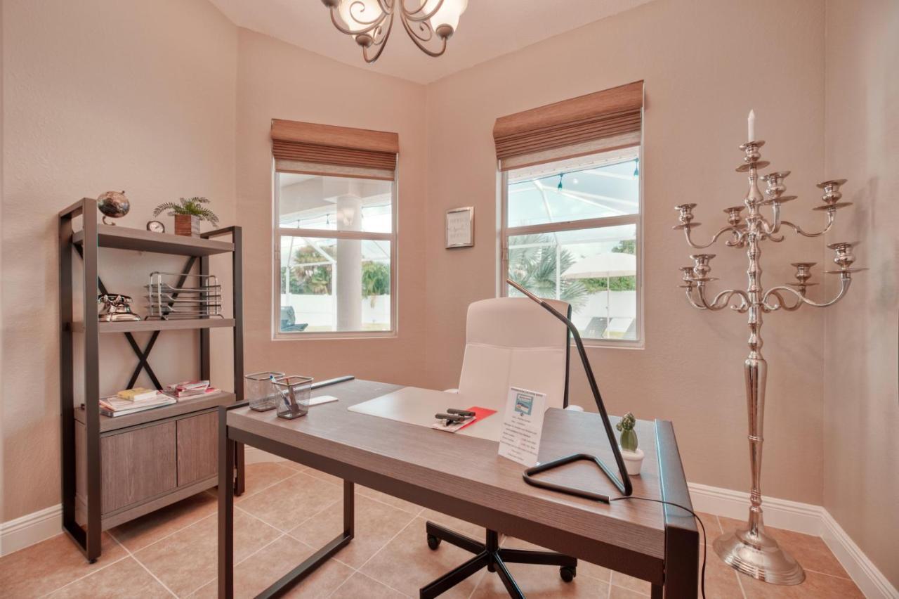 Villa Holiday Sunrise Cape Coral Exterior foto