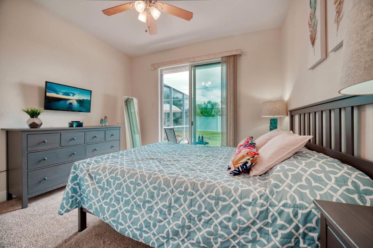 Villa Holiday Sunrise Cape Coral Exterior foto